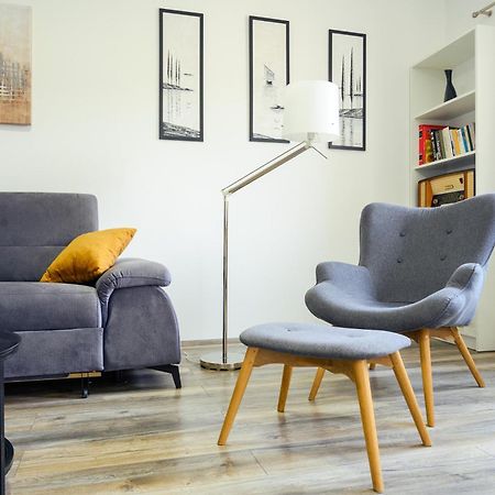 Apartment Tina Ploce  Bagian luar foto
