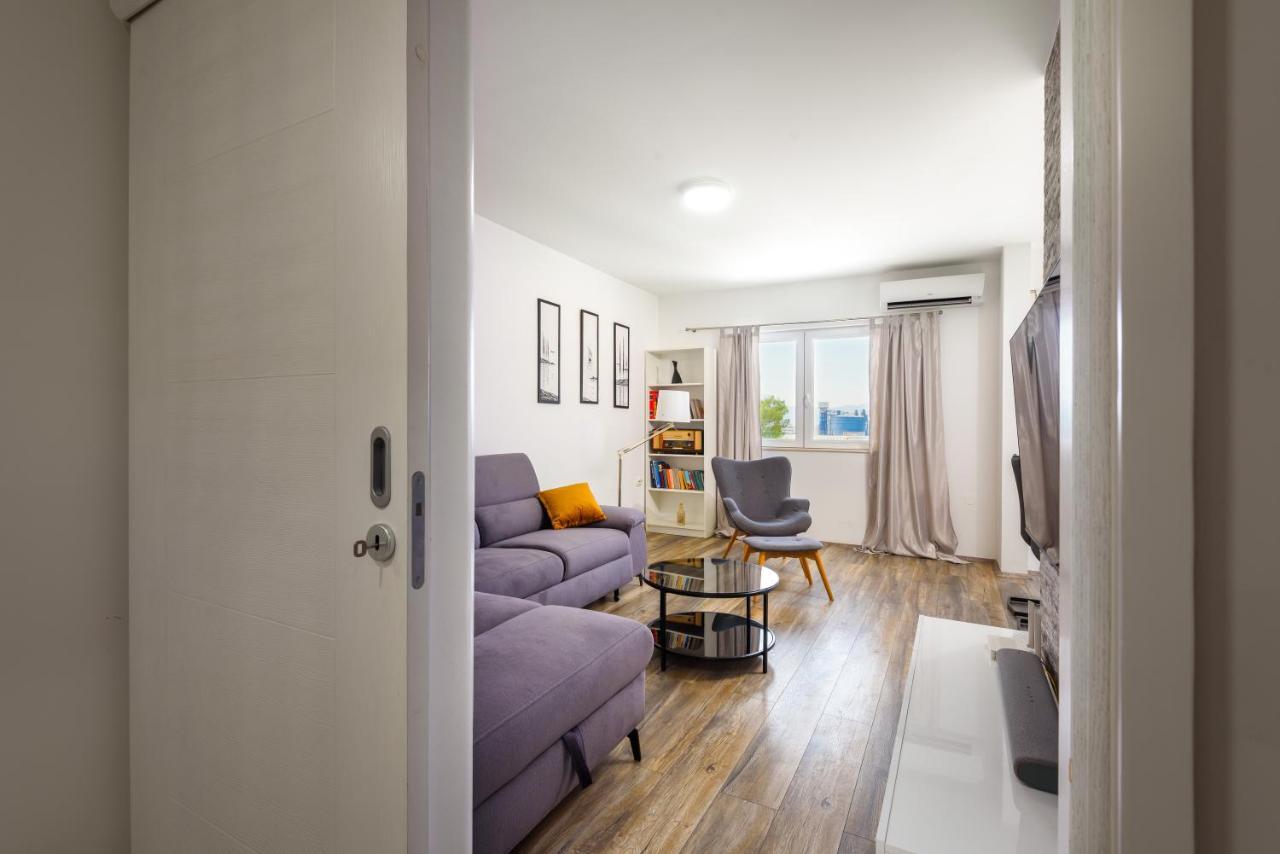 Apartment Tina Ploce  Bagian luar foto
