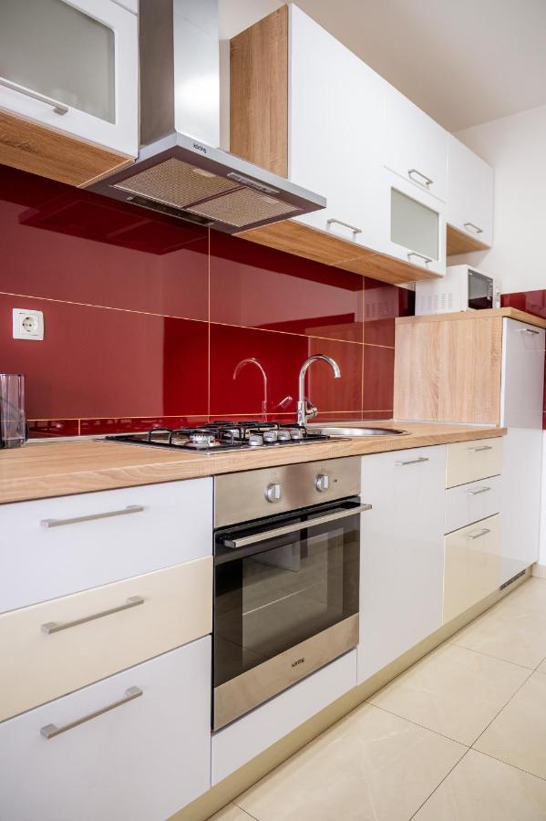 Apartment Tina Ploce  Bagian luar foto